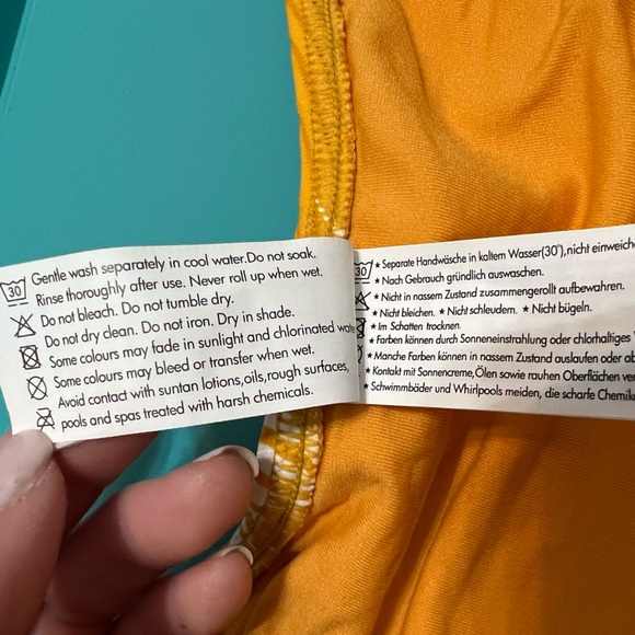 Seafolly Wild Tropics V High Cut Rio Bikini Bottom in Amber NEW Size US 8 - Picture 10 of 15